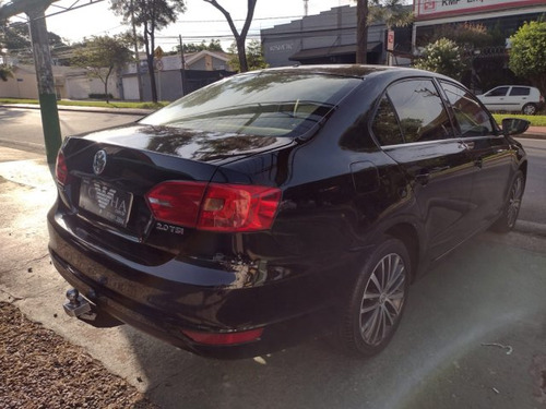 Volkswagen Jetta Jetta 2.0 TSI HIGHLINE 200CV GASOLINA 4P TIPTRONIC