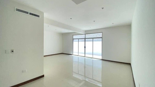 Imagen 3 de 19 de Casa En Venta En Residencial Valdivia