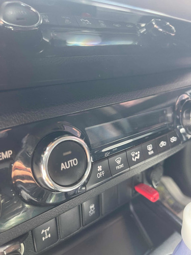 Imagem 12 de 22 de Toyota Hilux 2017 2.8 Tdi Srv Cab. Dupla 4x4 Aut. 4p