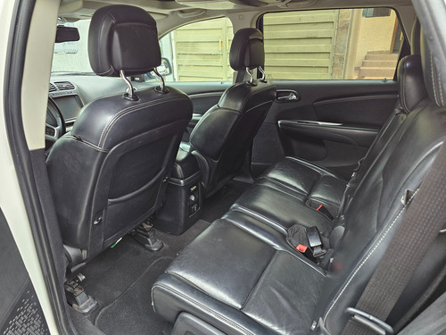 Dodge Journey 2.4 Sxt 7 Pasj At