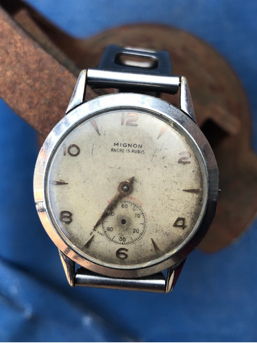 Reloj Mignon, 15 Rubis, Swiss Made, No Funciona.