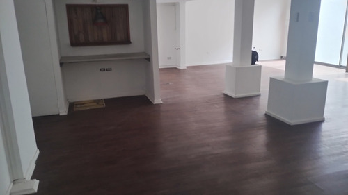 Se Arrienda Local Comercial En Los Poniente