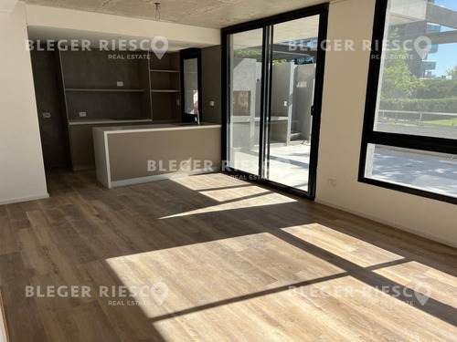 Imagen 2 de 12 de Departamento En Venta Ubicado En Puerto Escondido, Nordelta, Tigre