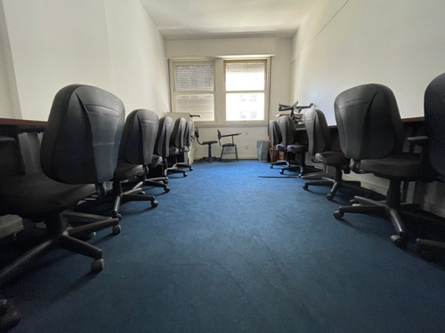 Imagem 8 de 18 de Aluga Sala Comercial Espaçosa E Pronta Para Entrar Na Rua Graça Aranha, Centro Da Cidade - Sa00009 - 34158039
