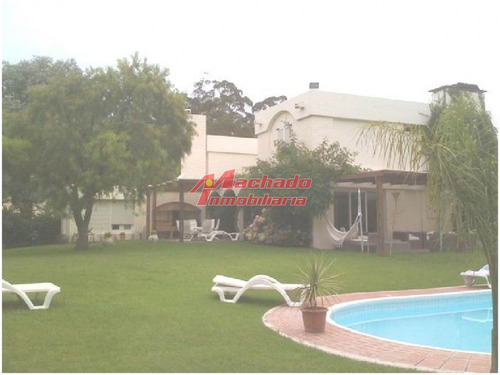 Zona Golff, Casa En Excelente Estado- Ref: 6014