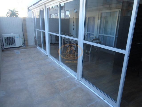 Apartamento Com 1 Dormitório(s) Localizado(a) No Bairro Gonzaga Em Santos / Santos - 5705