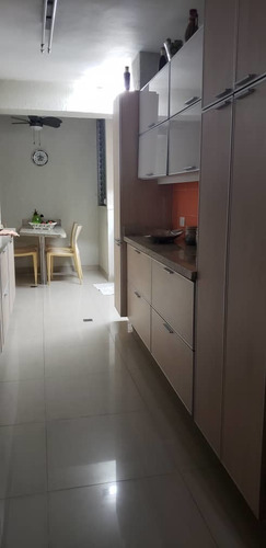 Imagen 3 de 12 de En Venta Apto De Oportunidad En Urb Calicanto 04128676886