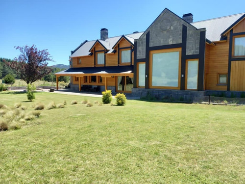 Casa En Venta En Chapelco Golf & Resort, San Martín De Los Andes, Patagonia Argentina