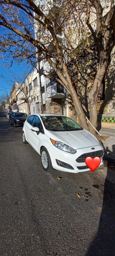 Ford Fiesta Kinetic 1.6 Titanium 120cv