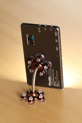 Imagen 7 de 10 de Soporte Celular Smartphone Tablet Led Ventosas Pie Phottix
