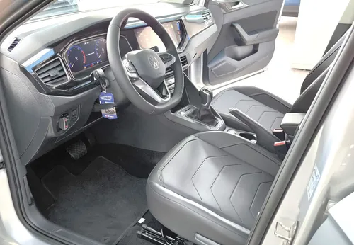 Volkswagen Virtus Comfortline Se 1.0 T Automatico Sedan Fa