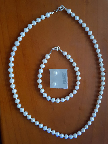 Collar De Perlas, Aretes Y Pulsera