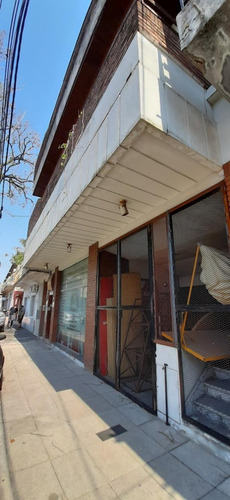 Local De 120 Mts2 + Departamento De 4 Ambientes + 2 Cocheras