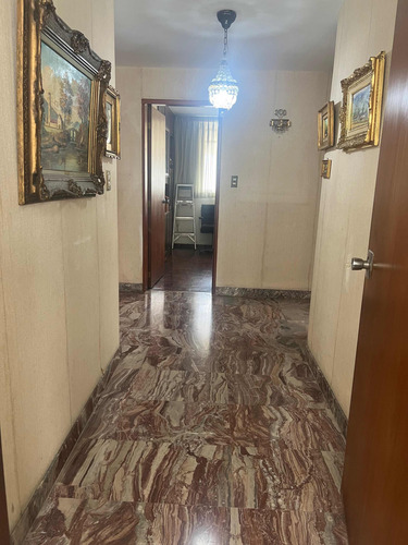 Ls Vendo Los Palos Grandes ,apartamento Muy Bien Ubicado