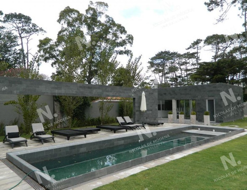 Imagen 20 de 22 de Apartamento En Venta - Playa Mansa - Punta Del Este Mansa