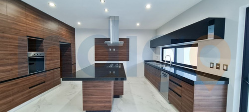 Imagen 14 de 30 de Casa En Venta En Cumbres Del Lago Juriquilla