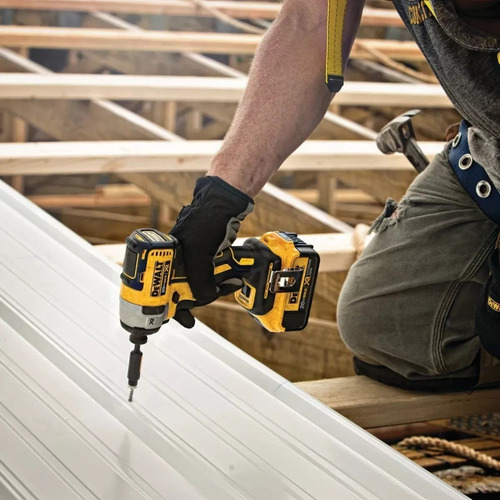 Parafusadeira De Impacto Brushless Dewalt Dcf887 Sem Carreg. Cor Amarelo