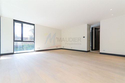 Departamento En Arriendo De 4 Dorm. En Las Condes