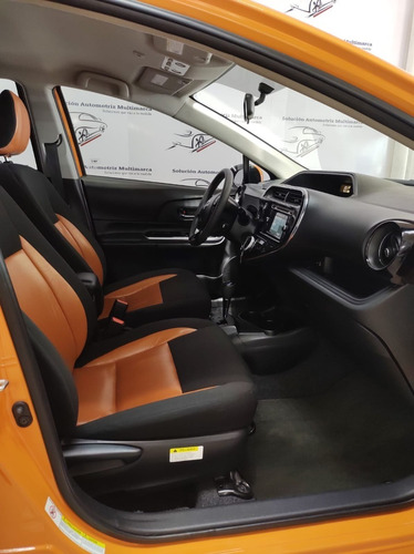 Imagen 9 de 15 de Toyota Prius C Hibrido 2019