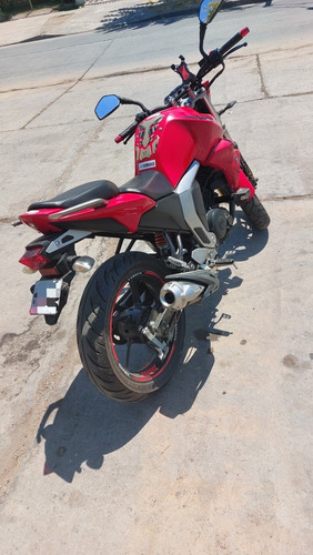 Imagen 9 de 12 de Yamaha Fz