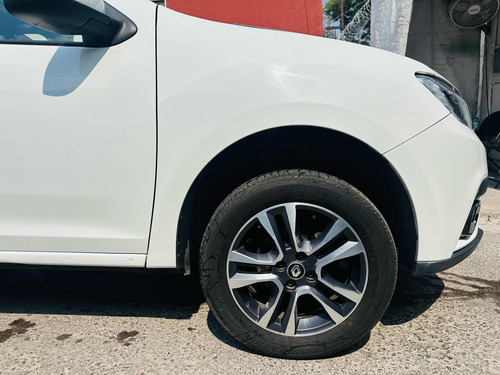 Renault Logan 1.6 Intens Mt