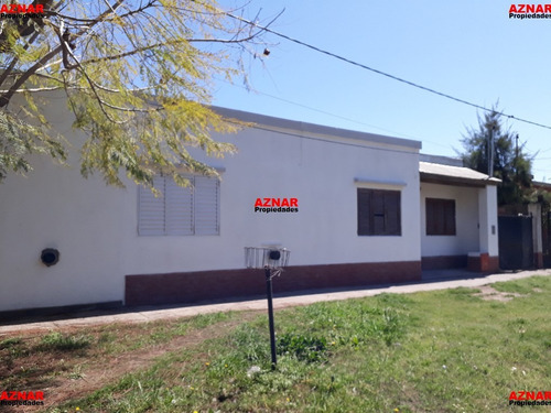Imagen 2 de 13 de Casa De 3 Ambientes Y 2 Dormitorios (1856)
