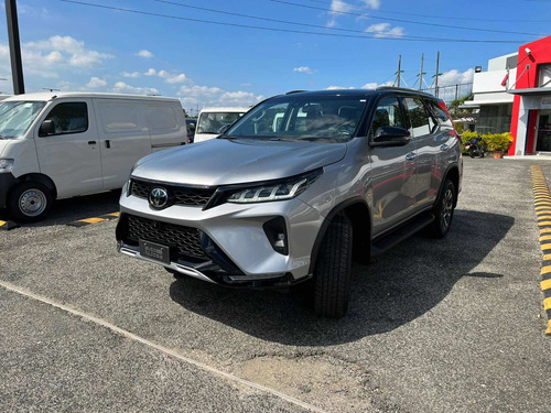 Toyota Fortuner Diamond 2023