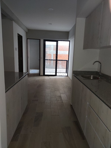 Departamento Con Doble Balcón Para Entrega Inmediata, Col. Granjas