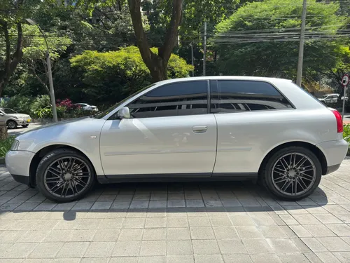 Audi A3 1.8t HB MT