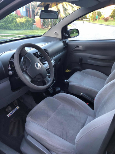 Volkswagen Suran 1.6 Comfortline 101cv 11a 2010