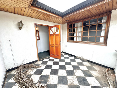 Casa Con Local En Venta De 5 Ambientes En Quilmes Oeste