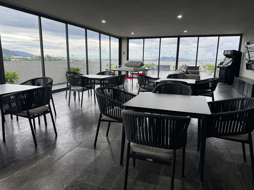 Departamento De Lujo En Venta En Punto Sur