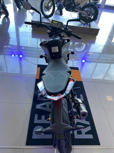 Ktm - Duke 390 | No Yamaha, No Honda, No Z400, No Kawasaki