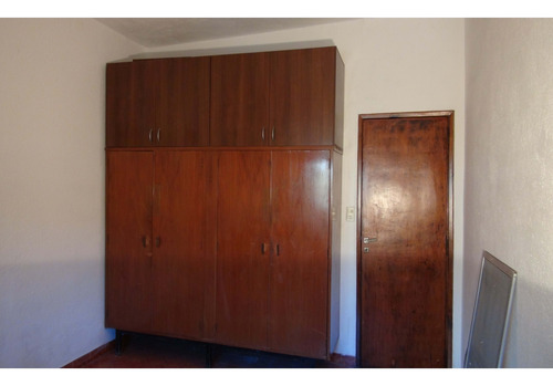 Venta Ph 2 Amb Con Patio. Av Castañares 4700. Villa Lugano. Caba.