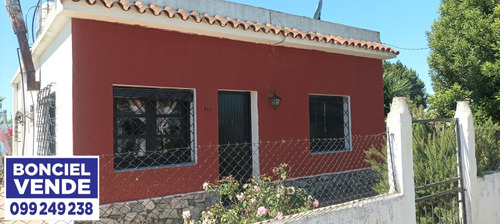 Casa Dos Dormitorios En Progreso Con Renta