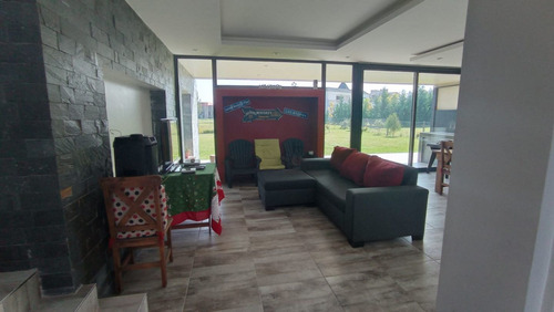 Imagen 6 de 20 de Oportunidad Casa 4 Amb+play S/lote De 700m2