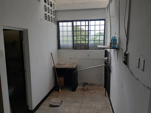 Imagen 9 de 14 de Casa Doble Propósito A Pie De Calle Barrio Sucre