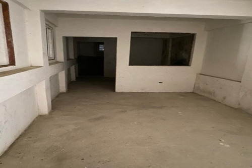 Ls Vende Terreno Con 75% Casa Construida El Junquito