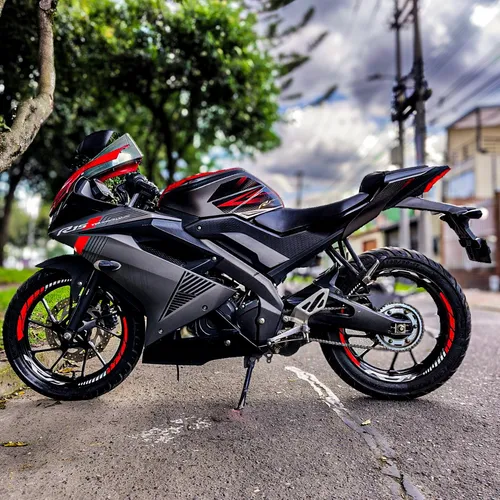 Yamaha R15 V3 Gris Rojo 2019