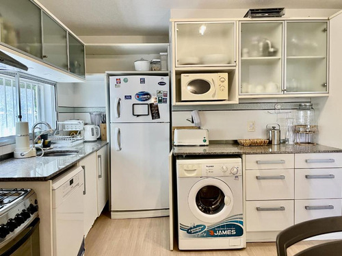 Departamento En Venta De 3 Dormitorios Punta Del Este Playa Mansa