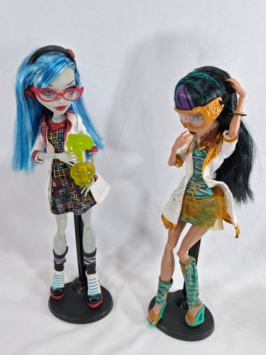 Pack Mad Science Cleo De Nile Ghoulia Yelps Monster High 02 (Usado)