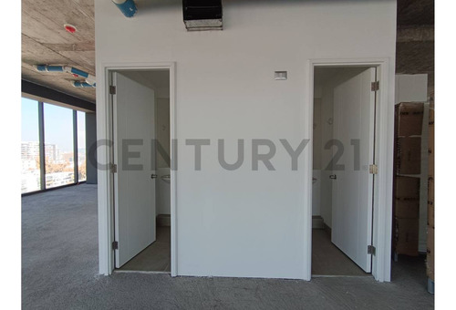 Arriendo Local Com. 82 Mt2 - Metro Los Leones