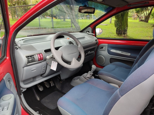 Renault Twingo 1.2 U Authentique 75 Hp