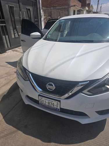 Nissan Sentra 1.8 Advance Cvt