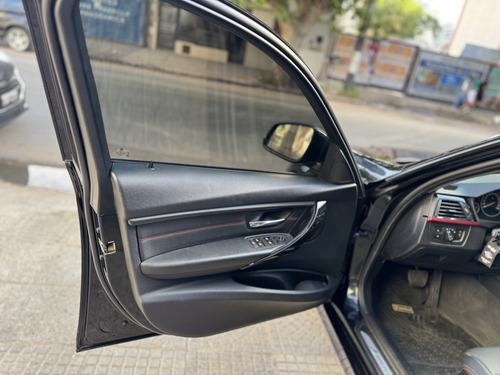 BMW Serie 3 2.0 328i Sedán Sport 245cv