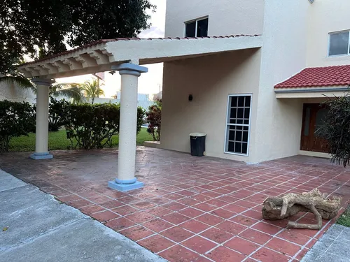 Casa En Residencial Campestre, Cancun, Q. Roo.