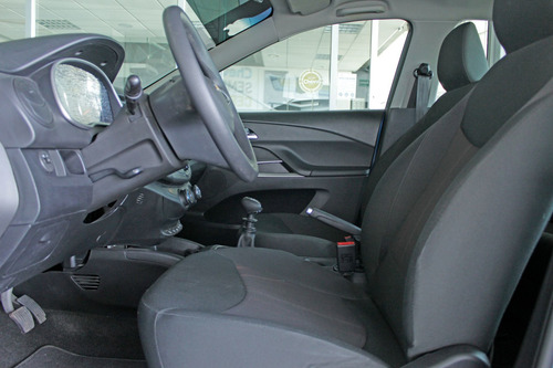 Imagen 8 de 13 de Chevrolet Aveo 2022 1.5 Lt Mt