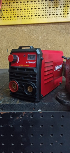 Imagen 3 de 8 de Soldadora Inverter 120 Amp Lowen Mini 4kva
