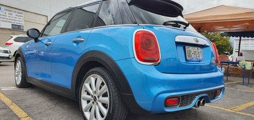 Imagen 4 de 12 de Mini Cooper S 2.0 Hot Chili 5 Puertas At 2016