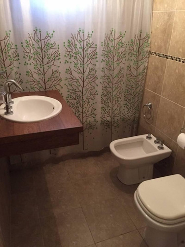 Imagen 10 de 14 de Duplex Venta 2 Ambientes Cochera Jardines De Saravi Pilar